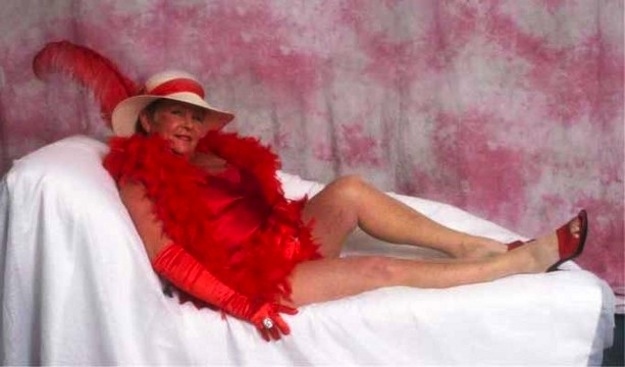 Are These The Very Worst Glamour Shots Ever? 